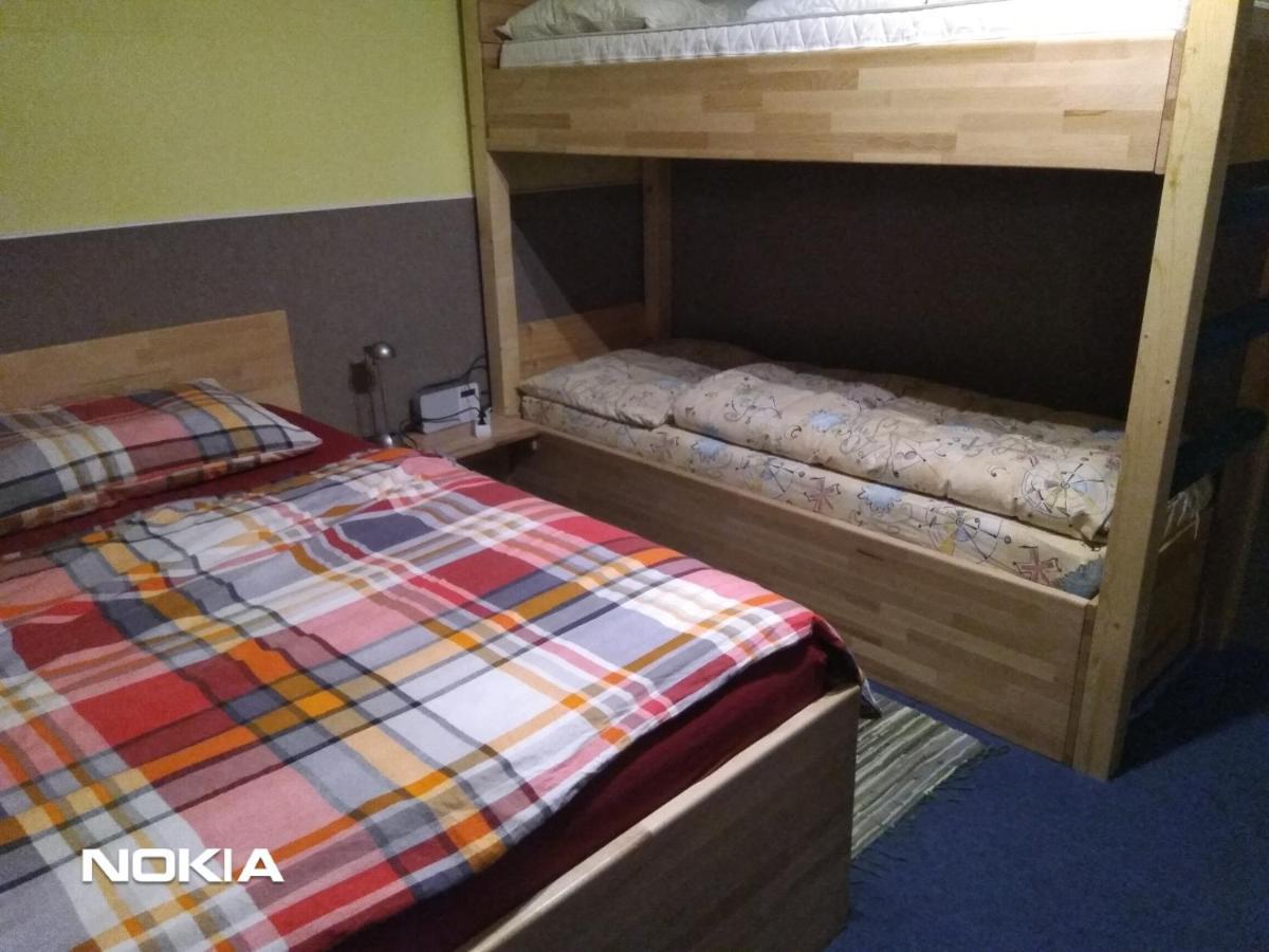 Ferienwohnung Wurm Anger  エクステリア 写真