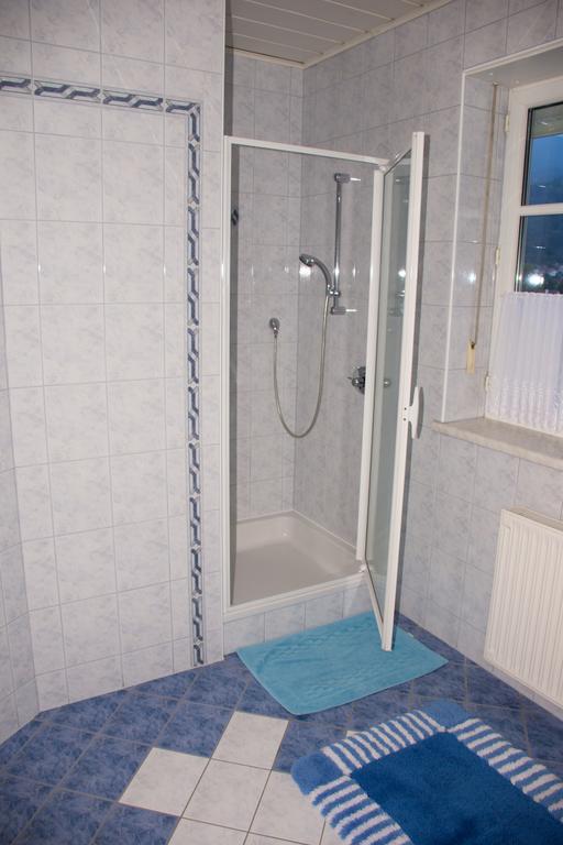 Ferienwohnung Wurm Anger  エクステリア 写真